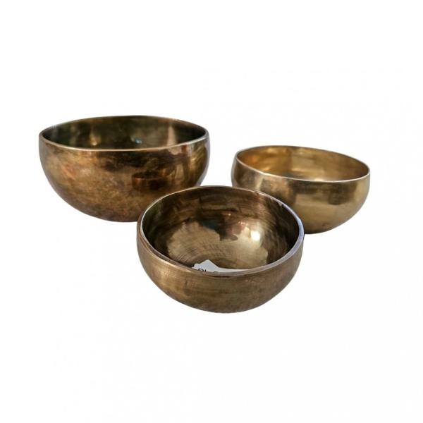 Ruhe, Freude und lichte Klarheit - kleines Klangschalen Set aus 3 Klangschalen, Ø 10,2 - 10,7 cm, 0,82 kg