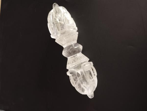 Dorje Bergkristall, mittlere Qualität, 431,8g, ca. 19 x 5,6 cm