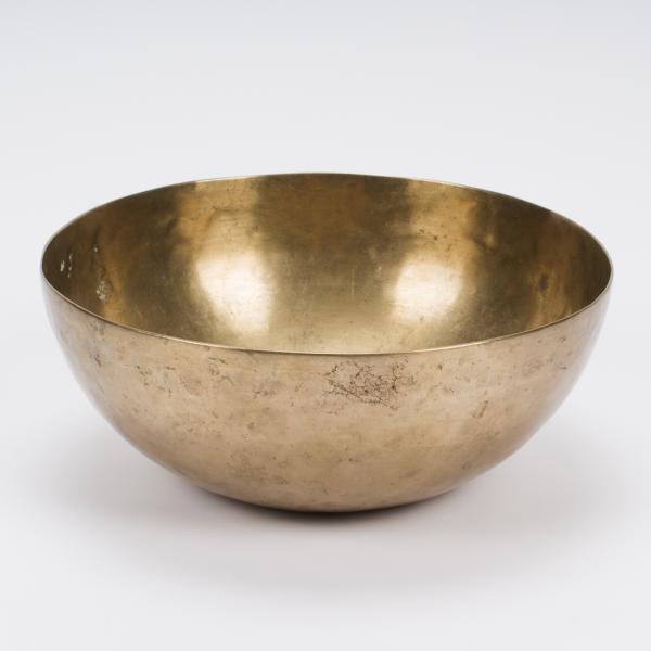 Planetenschale Alphawelle 1400-1500 gr. mit Klöppel